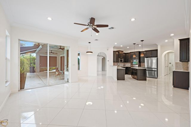 340 Rudder Cay Way, Jupiter, FL 33458