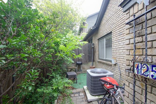 1015 E Yager Ln Unit 125, Austin, TX 78753