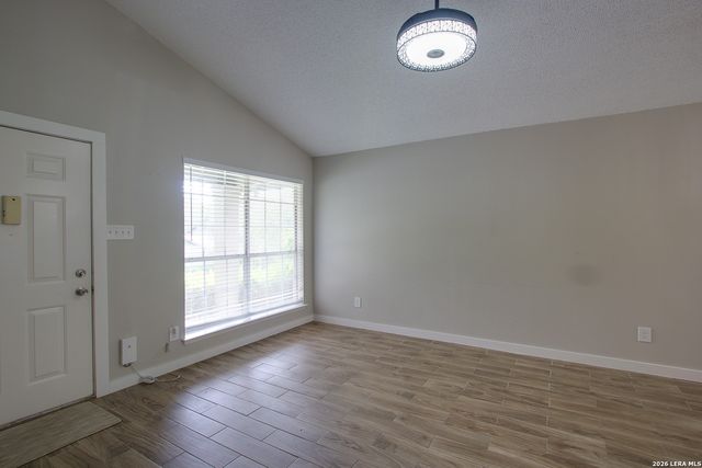 1015 E Yager Ln Unit 125, Austin, TX 78753