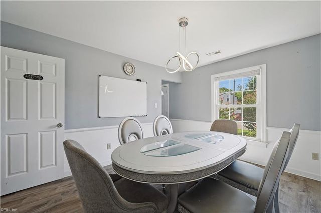 103 Santa Barbara DR, Hampton, VA 23666