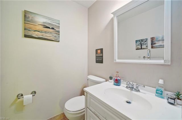 103 Santa Barbara DR, Hampton, VA 23666