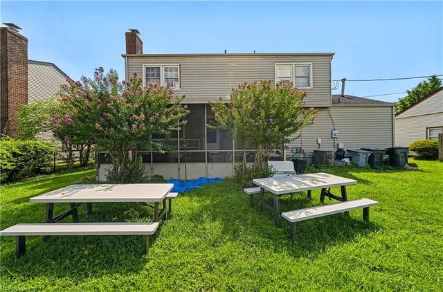 103 Santa Barbara DR, Hampton, VA 23666