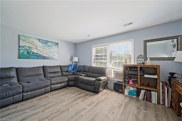 103 Santa Barbara DR, Hampton, VA 23666