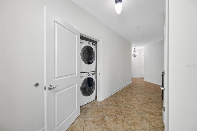 628 CLEVELAND STREET 1313, Clearwater, FL 33755