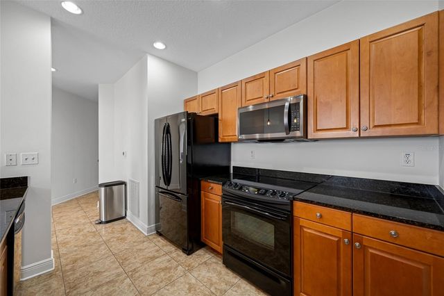 628 CLEVELAND STREET 1313, Clearwater, FL 33755