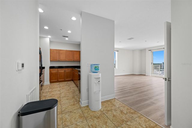 628 CLEVELAND STREET 1313, Clearwater, FL 33755