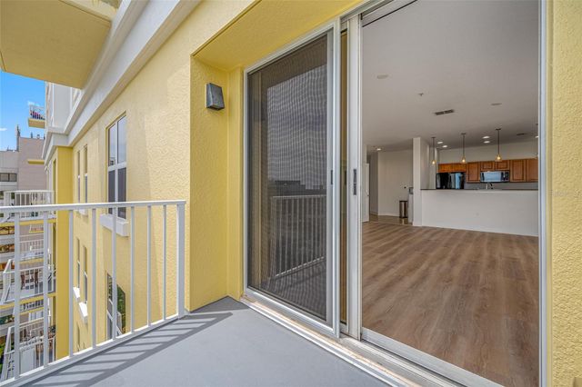 628 CLEVELAND STREET 1313, Clearwater, FL 33755