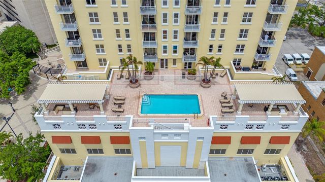 628 CLEVELAND STREET 1313, Clearwater, FL 33755