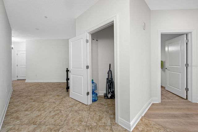 628 CLEVELAND STREET 1313, Clearwater, FL 33755