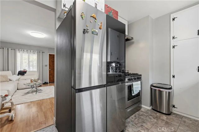 710 E Cedar, Burbank, CA 91501