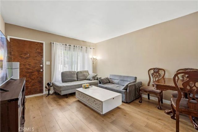 710 E Cedar, Burbank, CA 91501