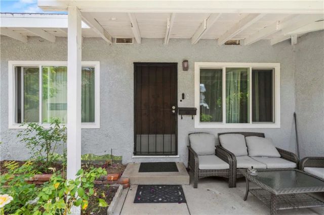 710 E Cedar, Burbank, CA 91501