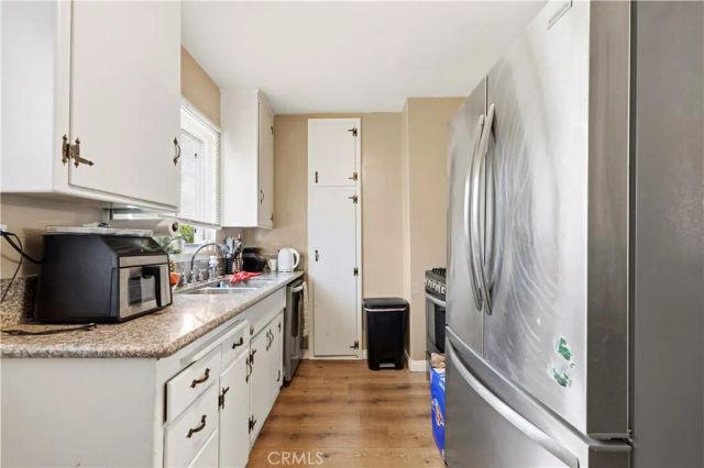 710 E Cedar, Burbank, CA 91501