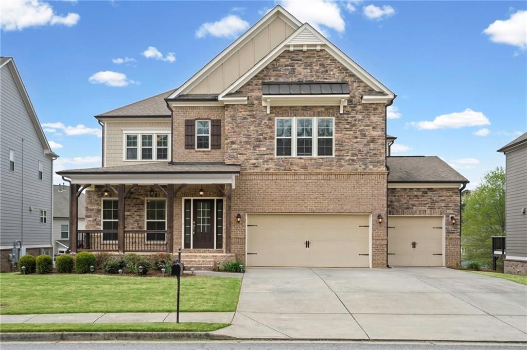 501 La Perla Drive, Sugar Hill, GA 30518
