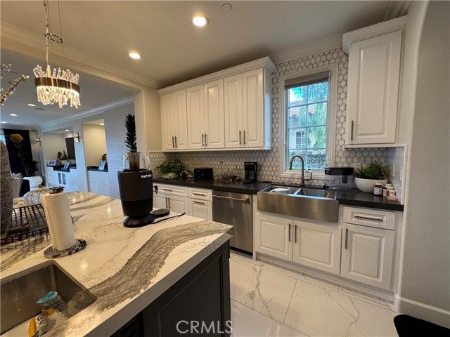 26 Dreamlight, Irvine, CA 92603