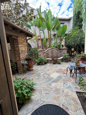 26 Dreamlight, Irvine, CA 92603