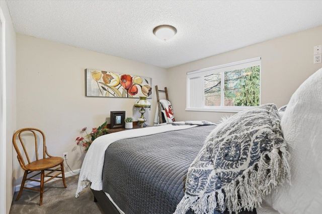 11462 W Tamarac Ln, Nine Mile Falls, WA 99026