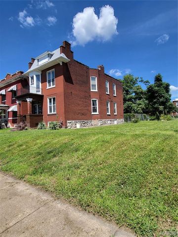 4509 Adelaide Avenue, St Louis, MO 63115
