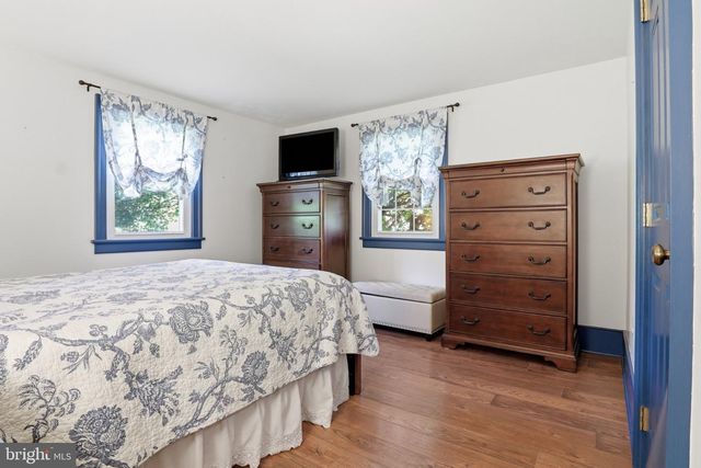 2381 RIDGE RD, Glenville, PA 17329