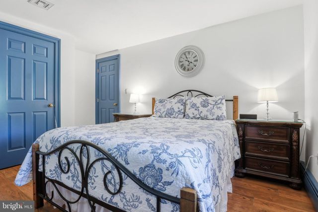 2381 RIDGE RD, Glenville, PA 17329