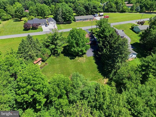 2381 RIDGE RD, Glenville, PA 17329