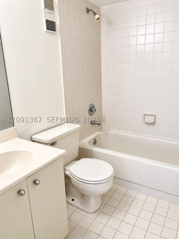 13255 SW 88th Ln 402-CS, Miami, FL 33186