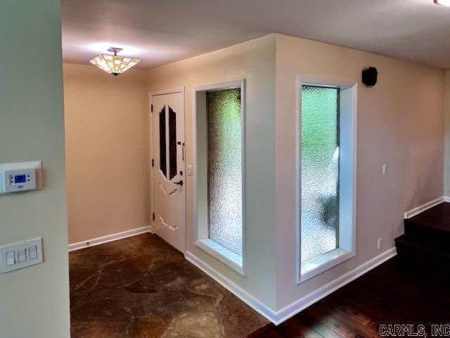 18 S Badalona Drive, Hot Springs Village, AR 71909
