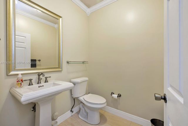 13244 SW 143rd Ter, Miami, FL 33186