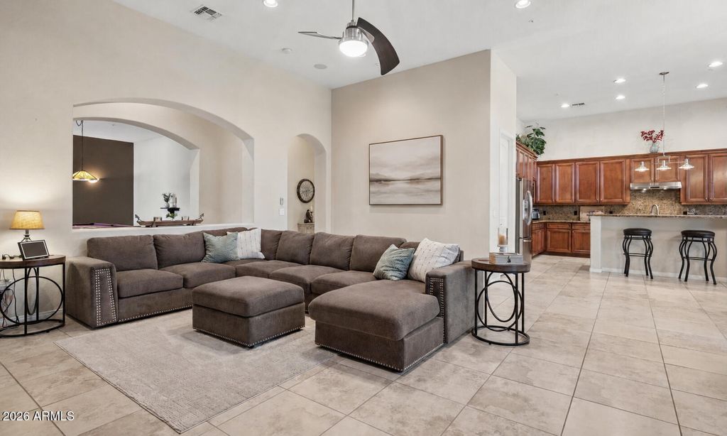 Image 12 of property listing at 1708 W Parnell Drive, Phoenix, AZ 85085