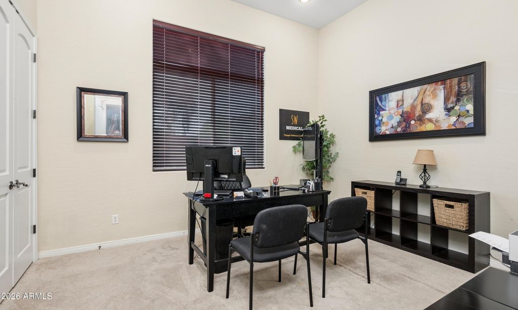 Image 26 of property listing at 1708 W Parnell Drive, Phoenix, AZ 85085