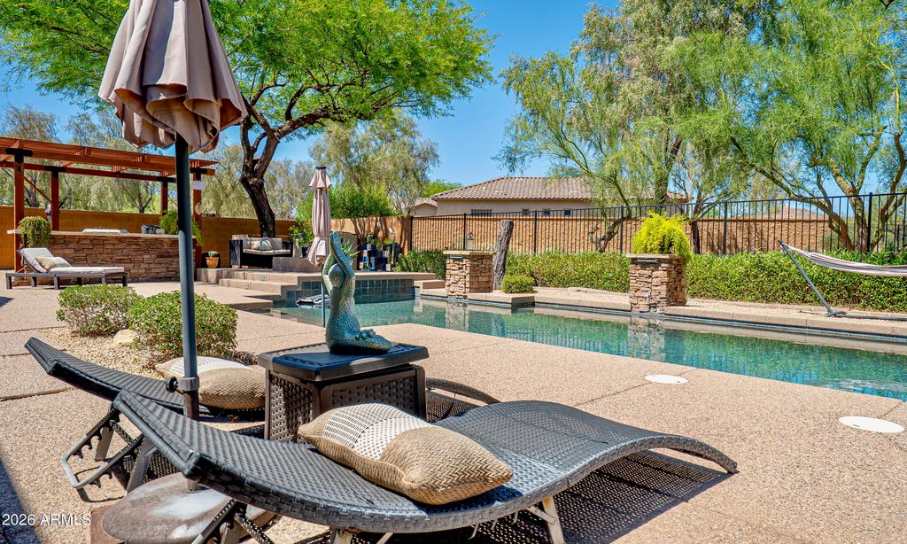Image 38 of property listing at 1708 W Parnell Drive, Phoenix, AZ 85085