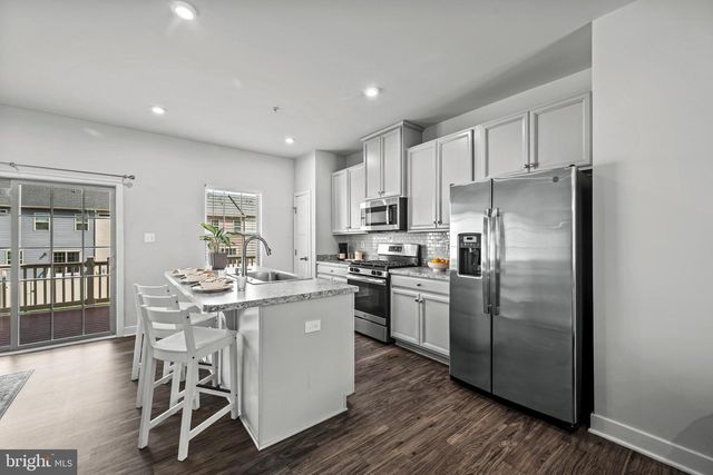 10702 LAMOKA LN, New Market, MD 21774