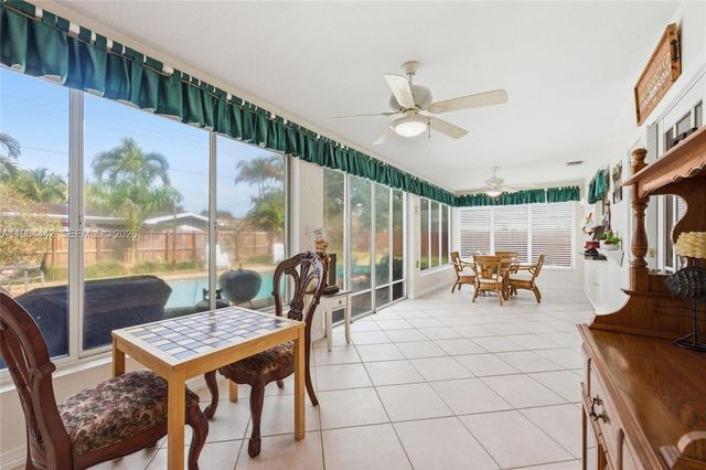 7221 NW 10th Ct, Plantation, FL 33313