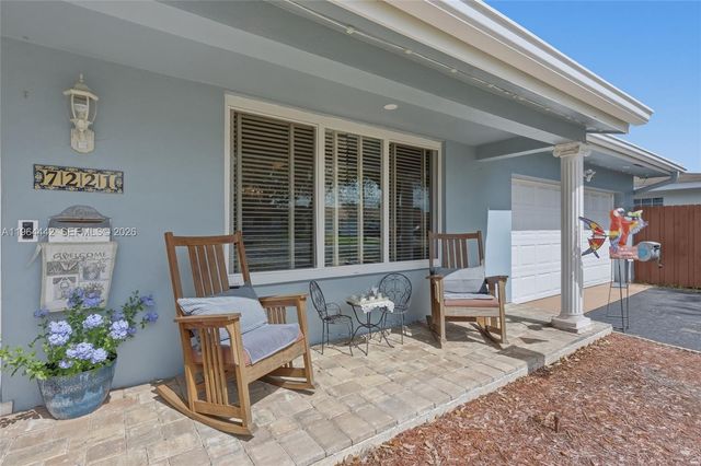 7221 NW 10th Ct, Plantation, FL 33313