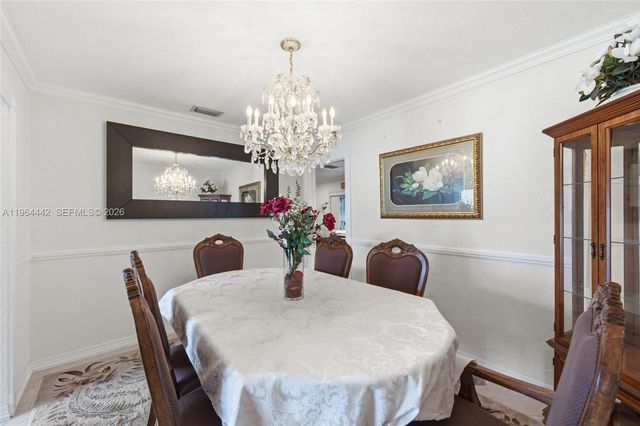 7221 NW 10th Ct, Plantation, FL 33313