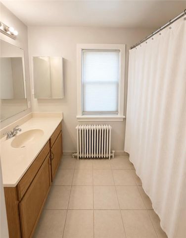 1119 Furnace Street, Hellertown Boro, PA 18055