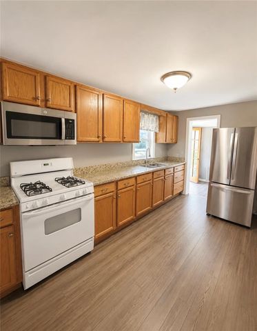 1119 Furnace Street, Hellertown Boro, PA 18055