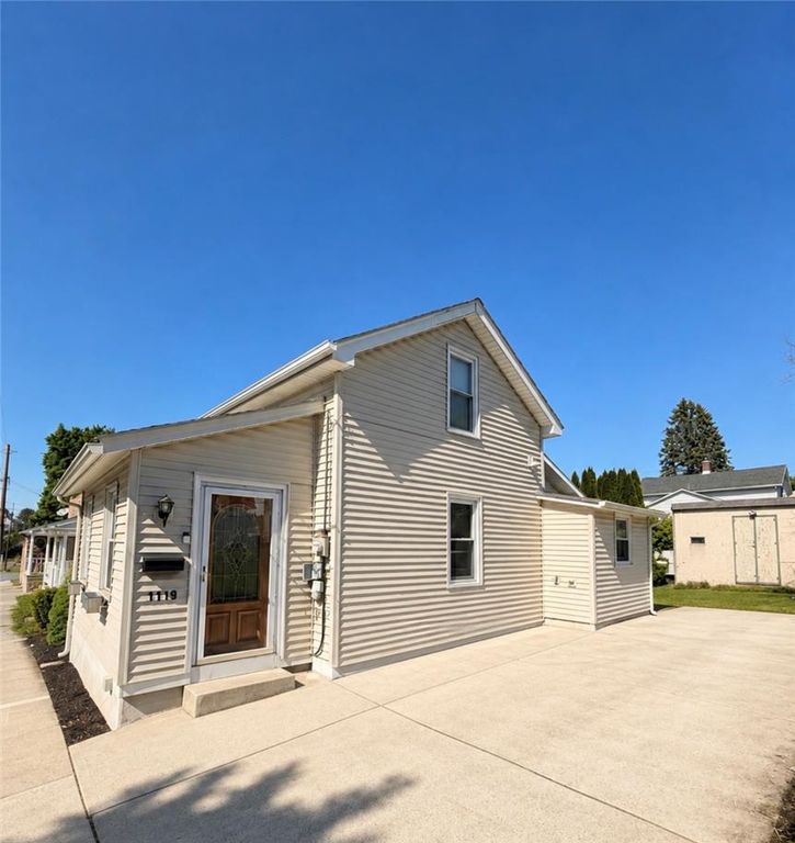 1119 Furnace Street, Hellertown Boro, PA 18055
