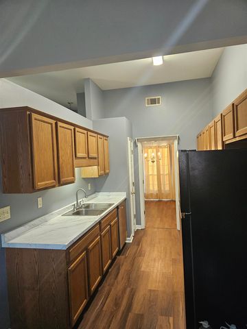 1382 EXBURY DR, Cordova, TN 38018