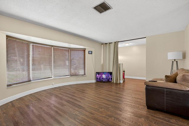6701 NW 20th Street, Margate, FL 33063