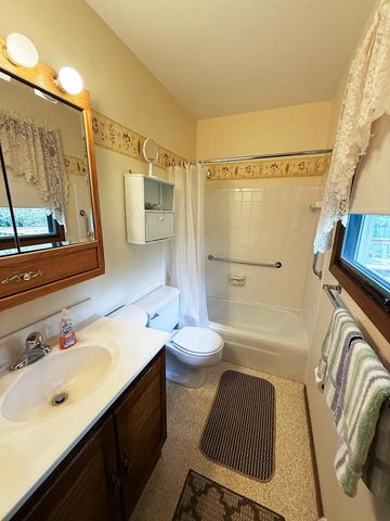 4817 Eldorado Lane, Madison, WI 53716