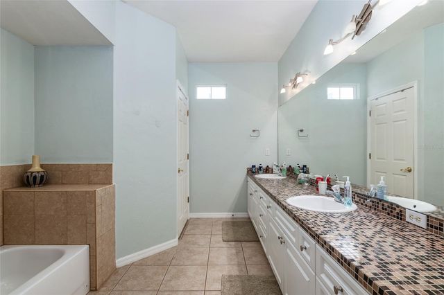 10545 NW 30TH LANE, Gainesville, FL 32606