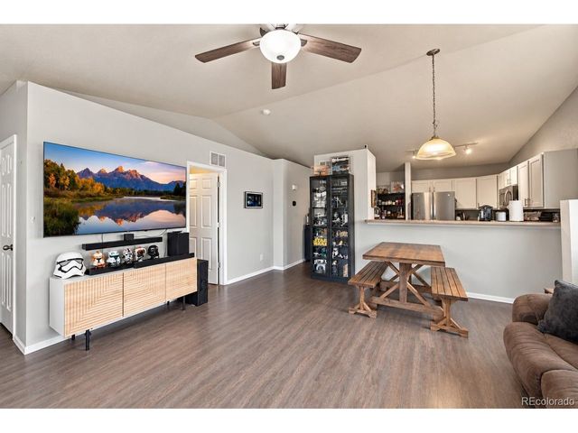 1324 Silver Hawk Ct, Pueblo, CO 81008