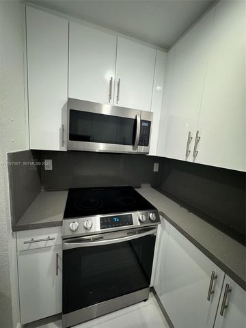 6315 SW 138th Ct 6315-4, Miami, FL 33183