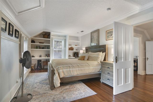 1020 WISCONSIN AVENUE, St Cloud, FL 34769