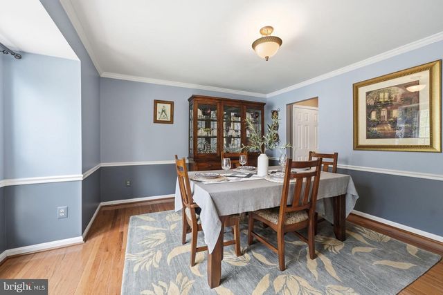 4917 FRISHMAN CT, Woodbridge, VA 22193