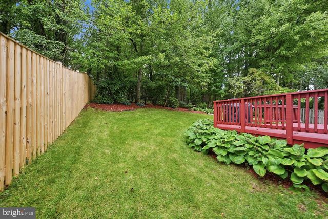 4917 FRISHMAN CT, Woodbridge, VA 22193