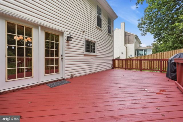 4917 FRISHMAN CT, Woodbridge, VA 22193