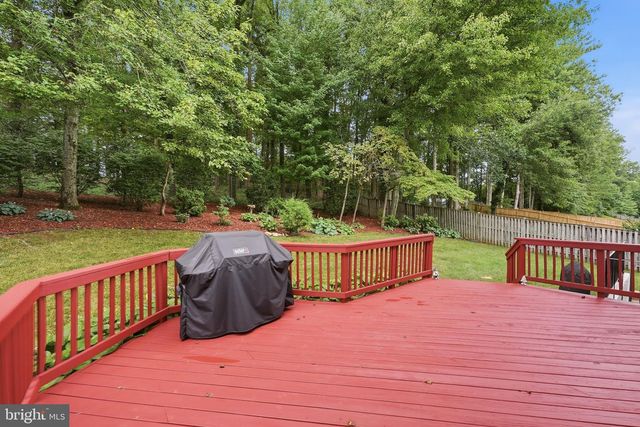 4917 FRISHMAN CT, Woodbridge, VA 22193
