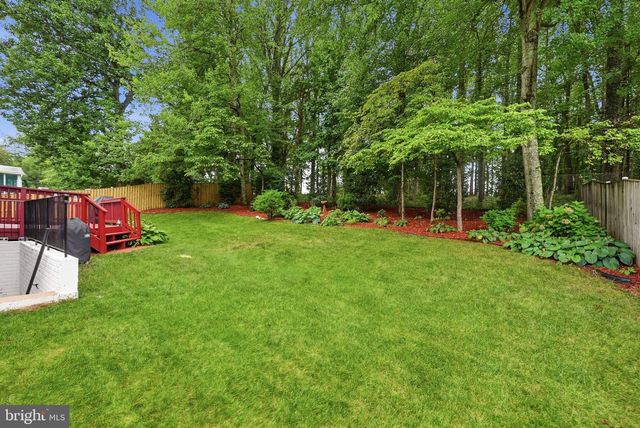 4917 FRISHMAN CT, Woodbridge, VA 22193